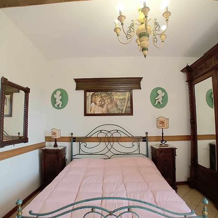 Casa Serafina Trilocale Con Arredi D'Arte E Parcheggio Privato Орв'єто Екстер'єр фото